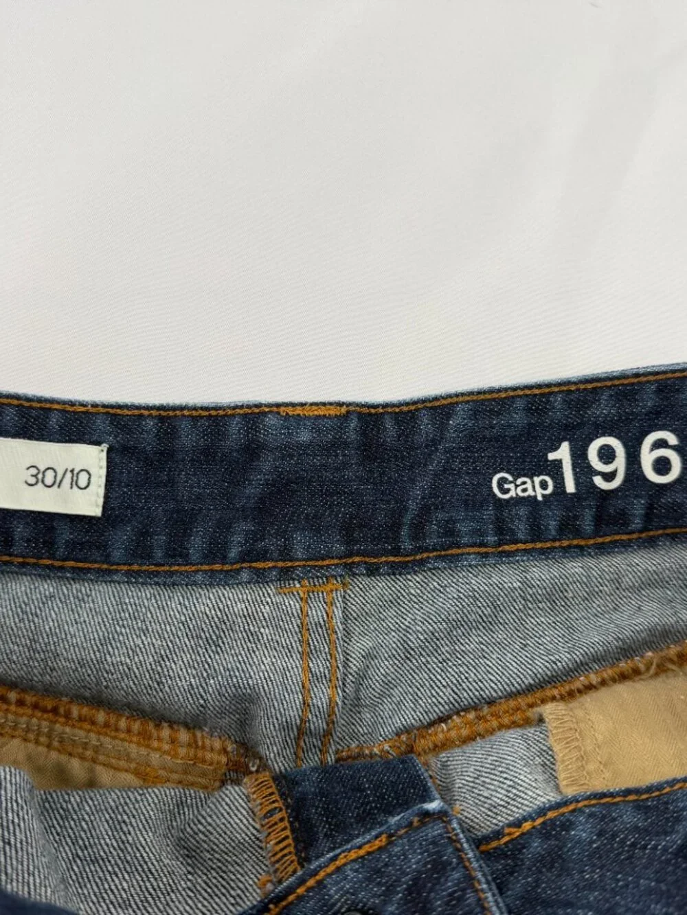 Gap 1969 pre owned